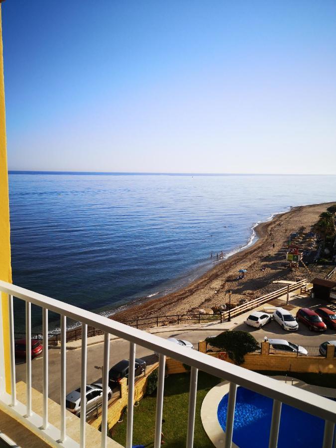 Beachfront Apartment Near Marbella Sitio de Calahonda Zewnętrze zdjęcie