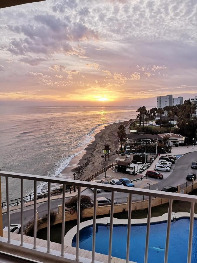 Beachfront Apartment Near Marbella Sitio de Calahonda Zewnętrze zdjęcie