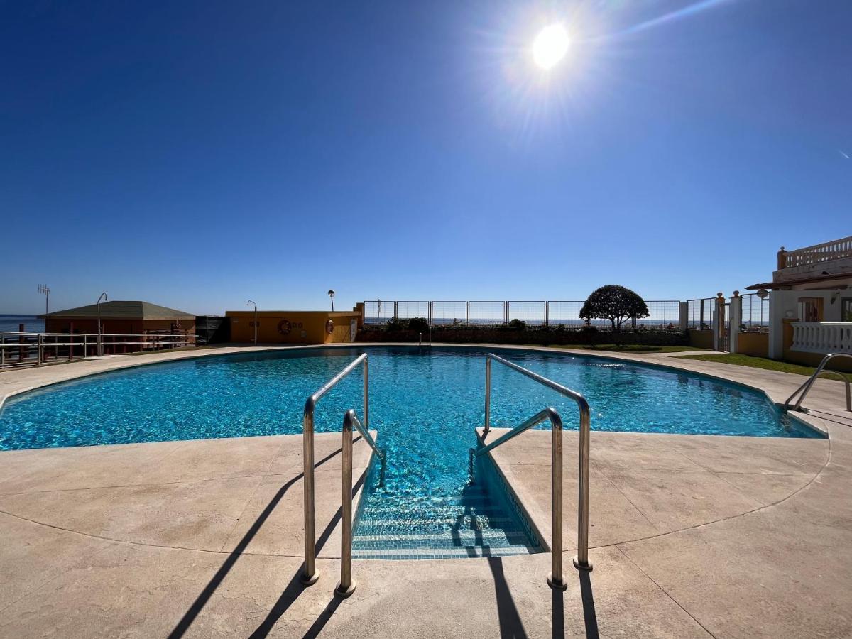 Beachfront Apartment Near Marbella Sitio de Calahonda Zewnętrze zdjęcie